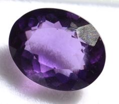 8-ratti-certified-amethyst-jamunia-stone