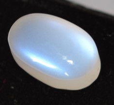 7.25-ratti-certified-blue-moonstone