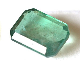 Buy 6.25 Ratti Natural Emerald (Panna) Online
