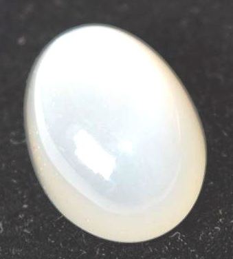 8.25-ratti-certified-moonstone