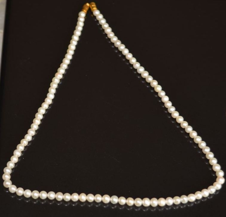 100-ratti-certified-white-pearl-gemstone 100-ratti-certified-white-pearl-gemstone