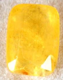 6.67-ratti-certified-yellow-sapphire-stone