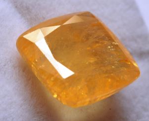 9-carat-certified-yellow-sapphire-stone 9-carat-certified-yellow-sapphire-stone