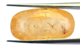 6.8-ratti-certified-yellow-sapphire-gemstone